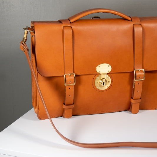 Savoir Faire 3-in-1 backpack/briefcase/messenger - English Tan