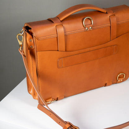 Savoir Faire 3-in-1 backpack/briefcase/messenger - English Tan