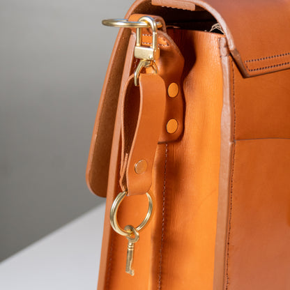 Savoir Faire 3-in-1 backpack/briefcase/messenger - English Tan