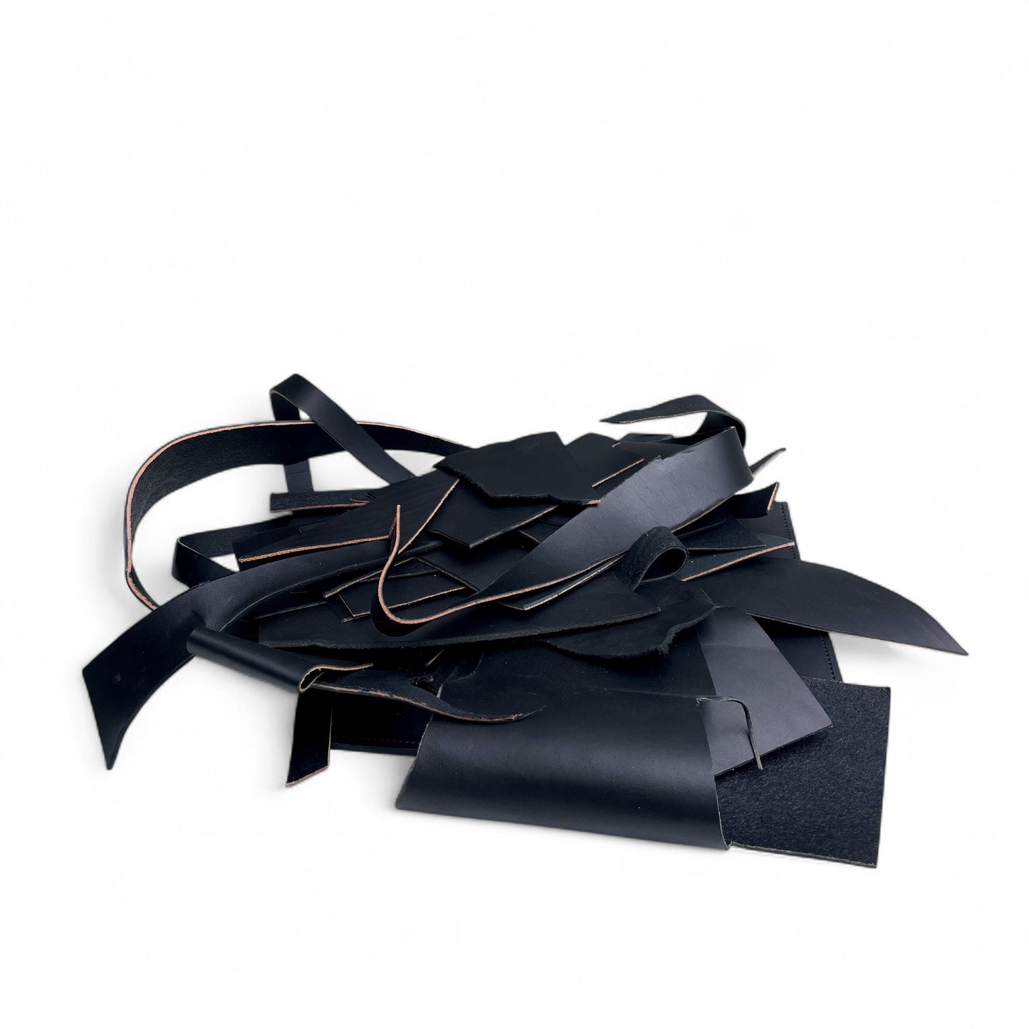 2 lbs Black English Bridle Leather Scraps – Wickett & Craig