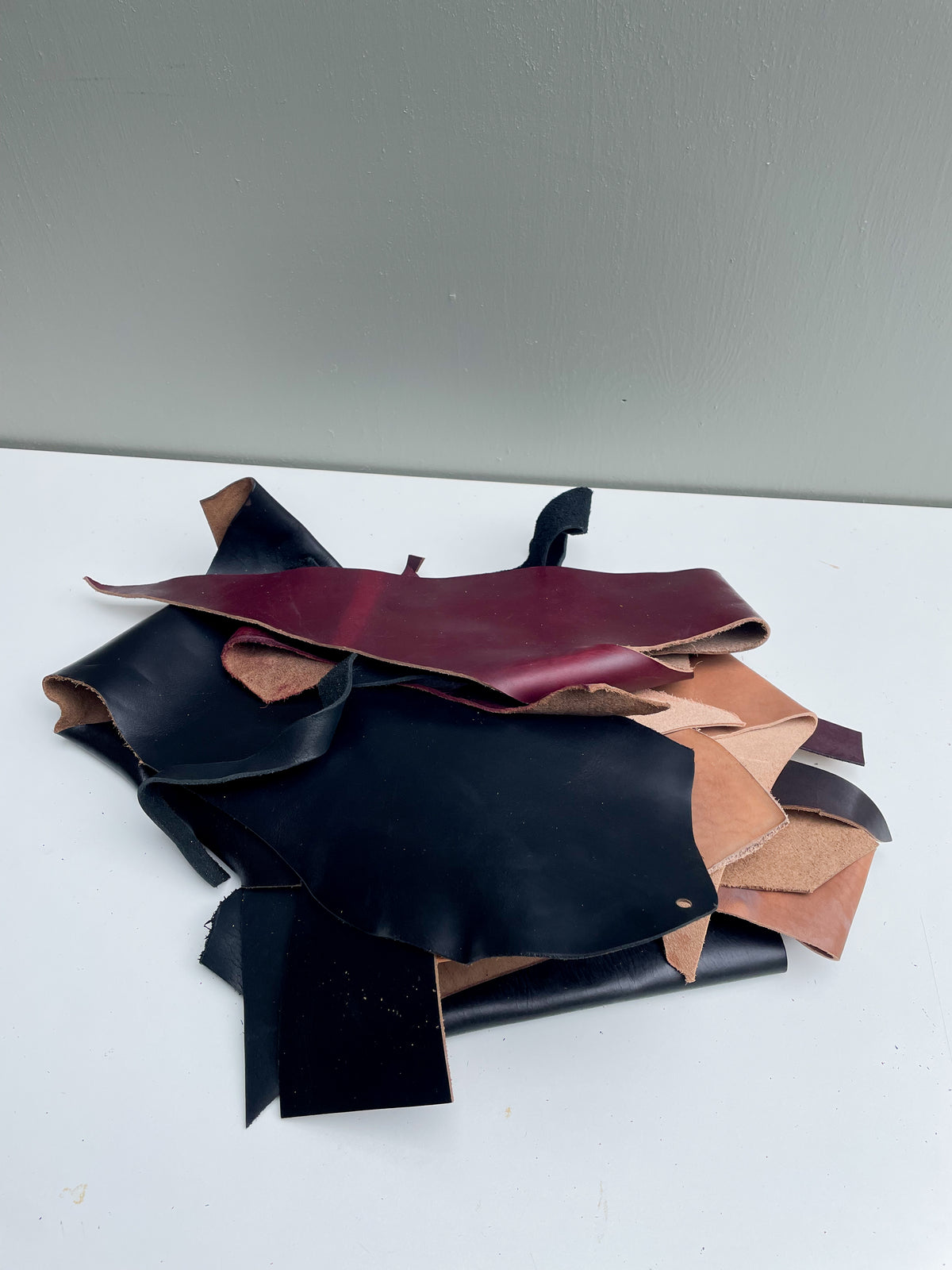 2 lbs of Scrap Leather - Mixed Horween